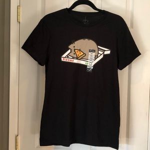 Hot Topic, Pusheen cat t-shirt